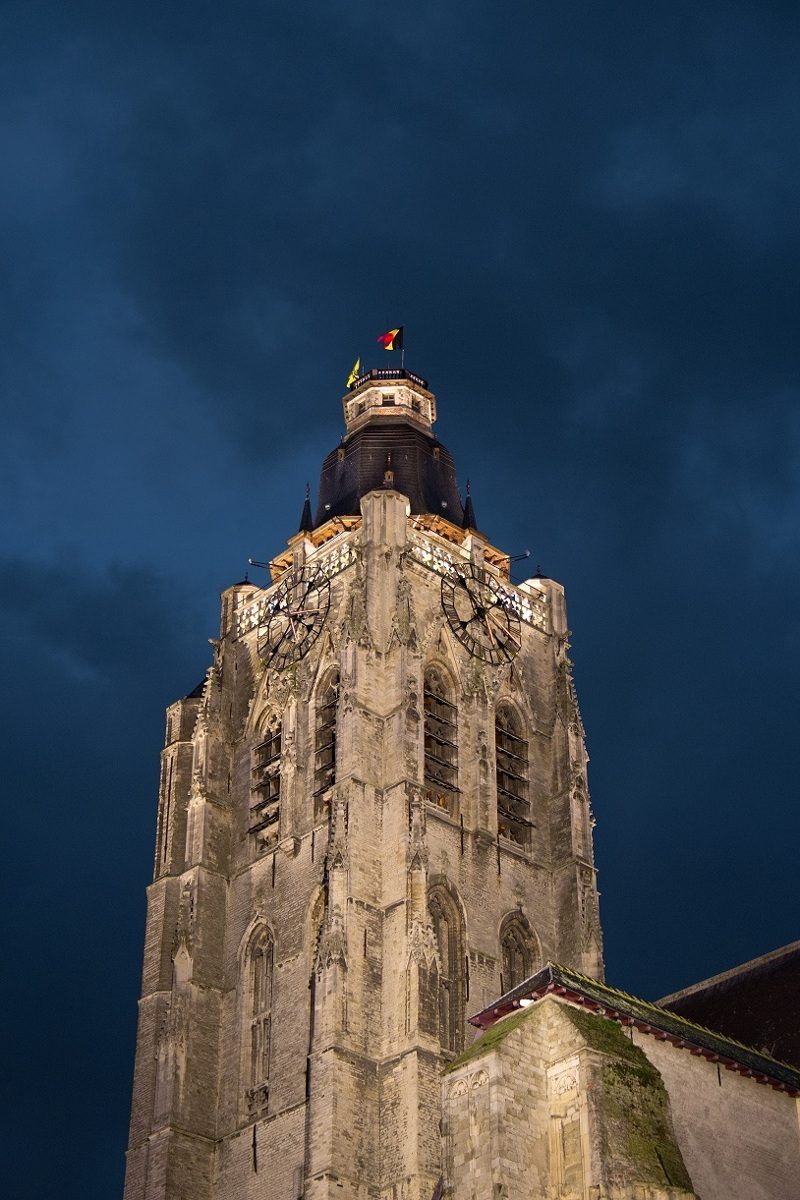 Stadhuis en omgeving markt - Oudenaarde - c-Jasper Demeulemeester - 3074
